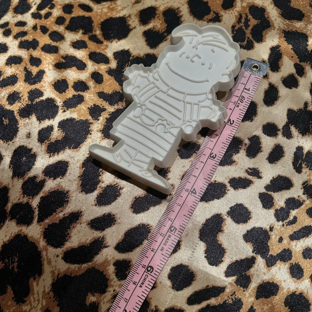 Vintage 1952 United Features Linus Peanuts  White Cookie Cutter